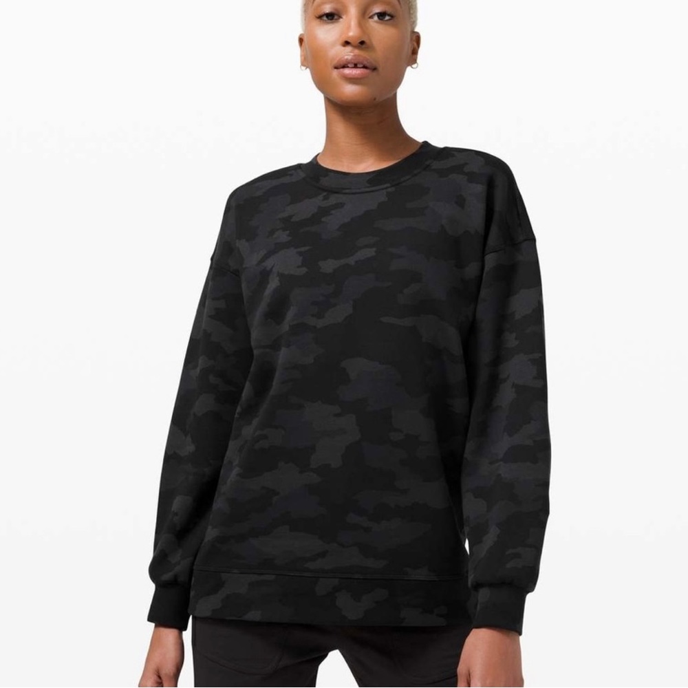 Lululemon camo crewneck - size 4